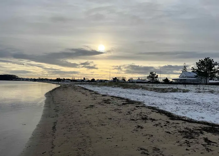 Lovely 350 Meters From Holl Borkop